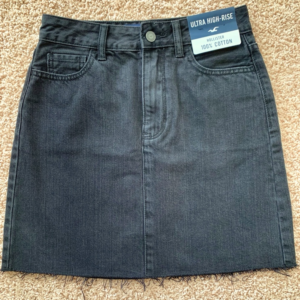 Hollister Ultra high-rise denim skirt. NWT